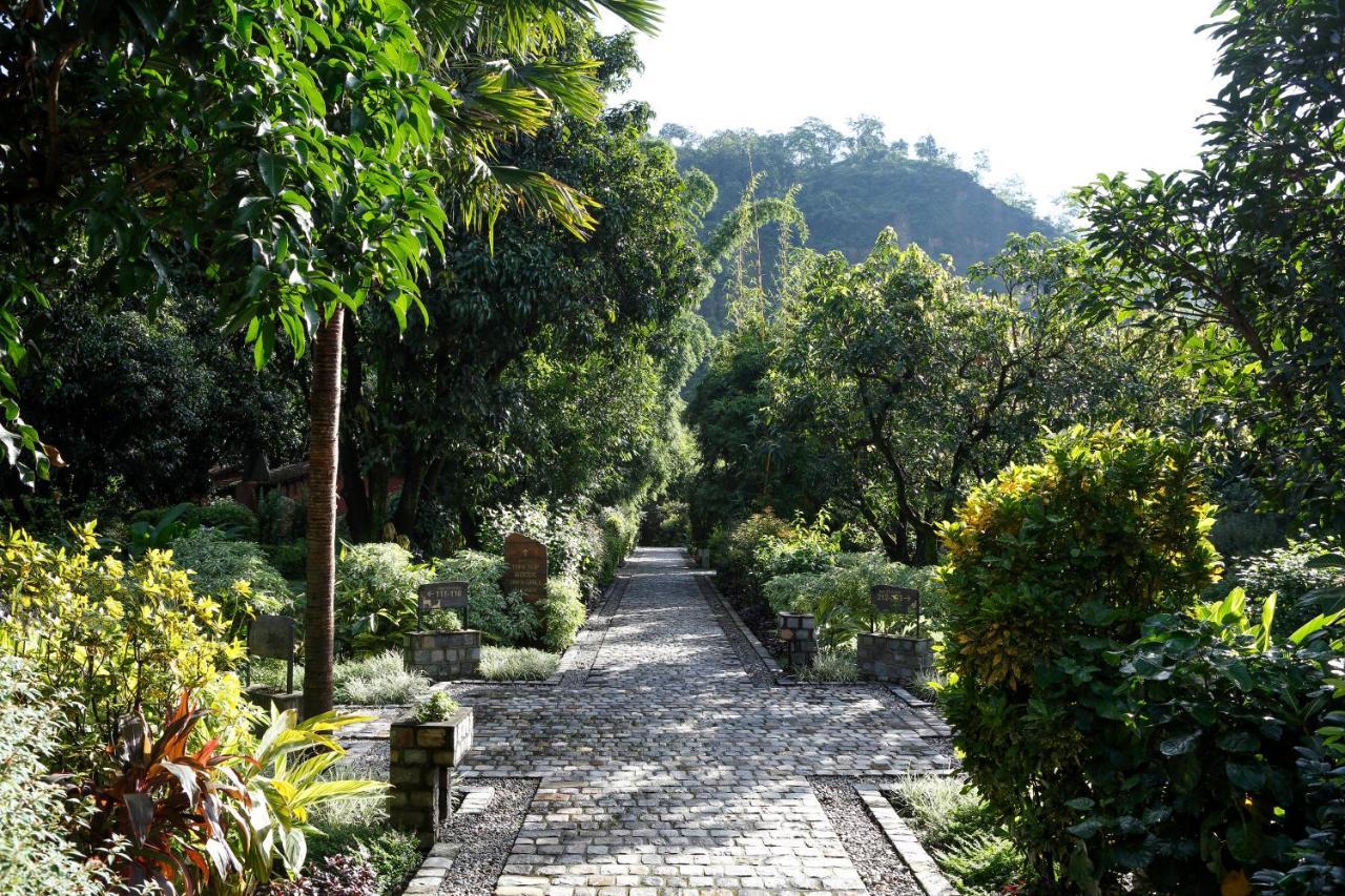Taj Corbett Resort And Spa Uttarakhand Rāmnagar Exterior foto