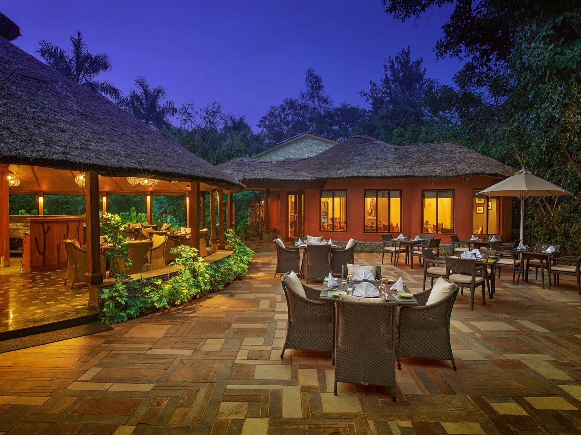 Taj Corbett Resort And Spa Uttarakhand Rāmnagar Exterior foto
